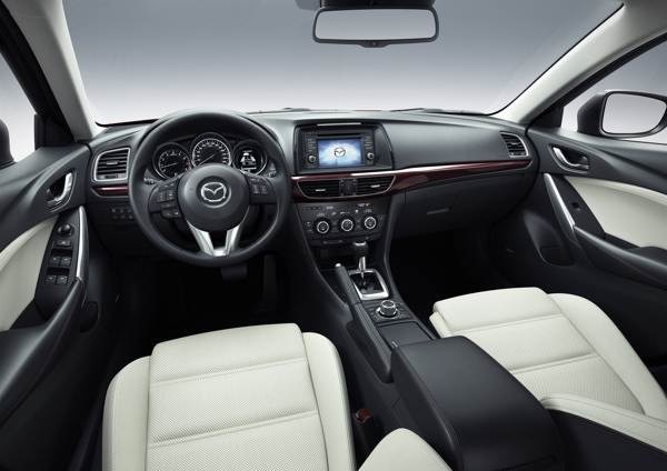 2013-mazda6-600-009