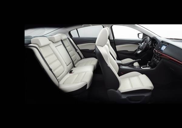 2013-mazda6-600-010