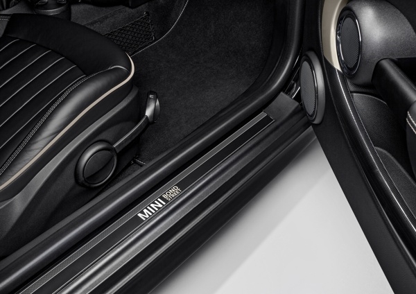 mini-cooper-bond-street-(8)-600-001