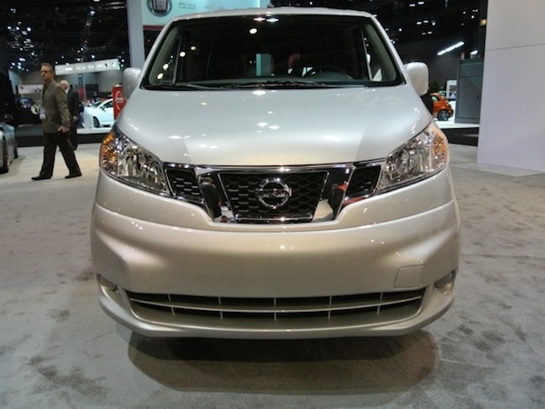 nissan-nv200-(2)-600-001