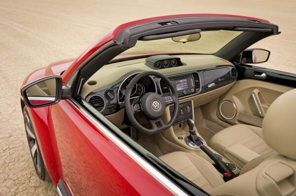2013-volkswagen-beetle-convertible-600-005