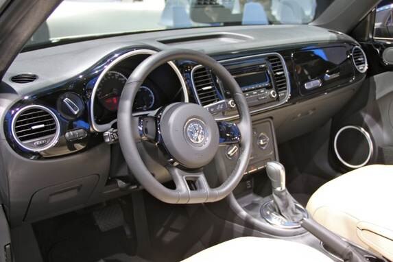 vw-beetle-convertible-04-600-001