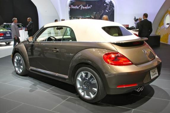 vw-beetle-convertible-10-600-001