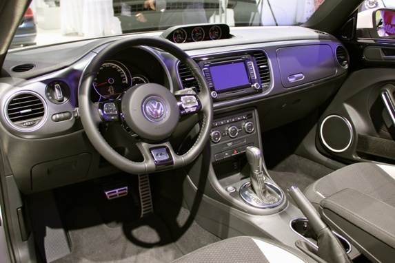 vw-beetle-convertible-22-600-001
