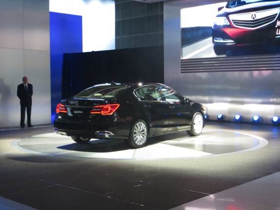 acura-rlx--(4)-600-001