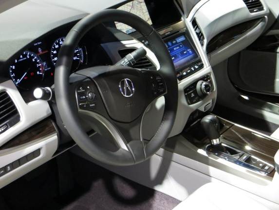 acura-rlx--(9)-600-001