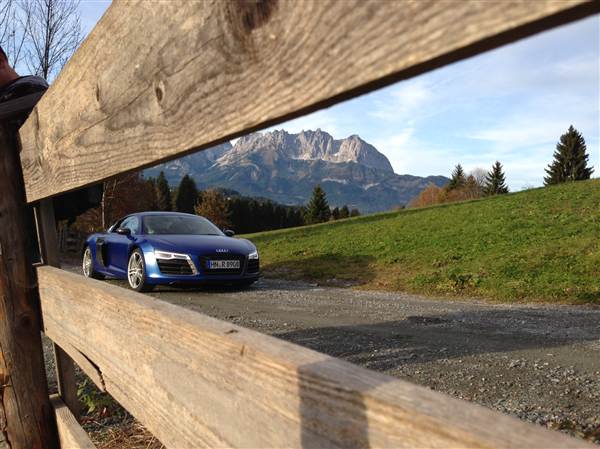 2014-audi-r8-first-drive-(3)-600-001