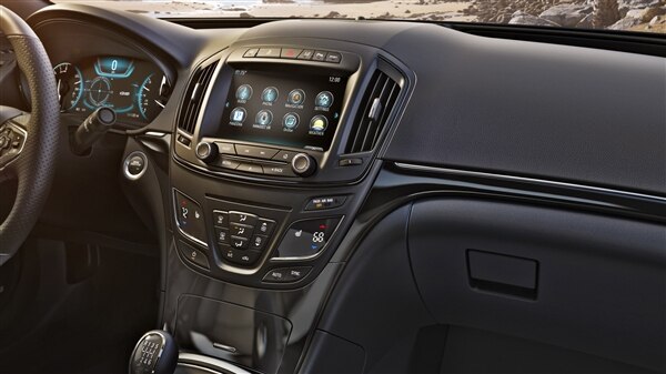 2014-buick-regalgs-001-600-001