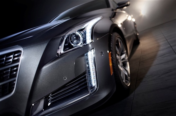 2014-cadillac-cts-013-600-001
