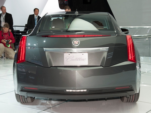 2014-cadillac-elr-(5)-600-001