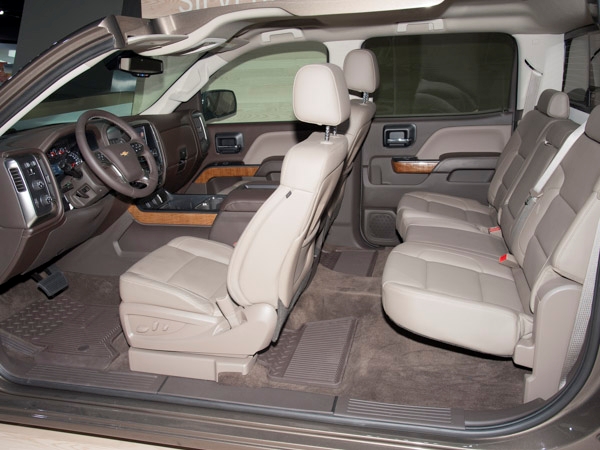 2014-chevrolet-silverado-(2)-600-001