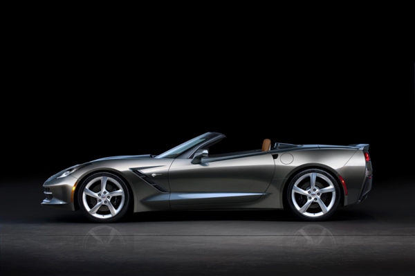 2014-chevrolet-corvetteconv-070-600-001