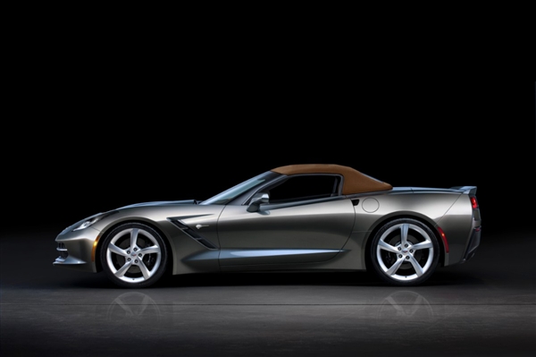 2014-chevrolet-corvetteconv-071-600-001