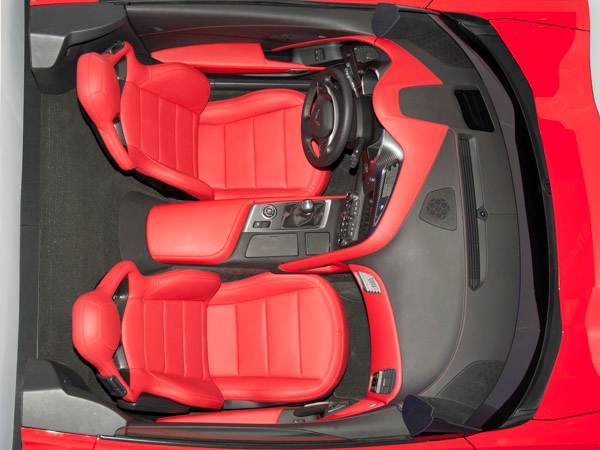 2014-chevrolet-corvette-(13)-600-001