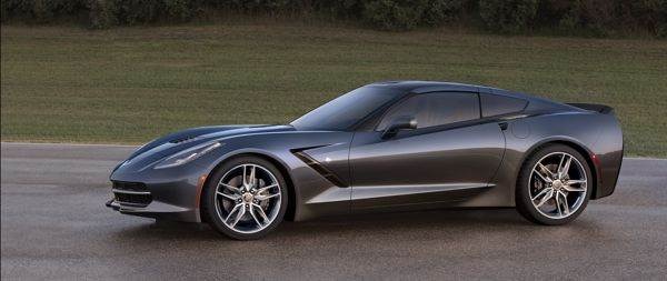 2014-chevrolet-corvette-004-600-001