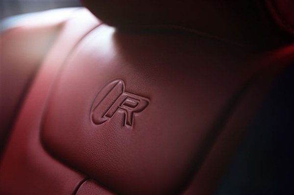 jag_xjr_image_20_260313_lowres-600-001