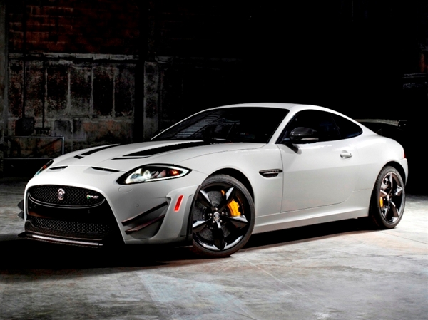 2014-jaguar-xkr-s-gt-front-static-600-001
