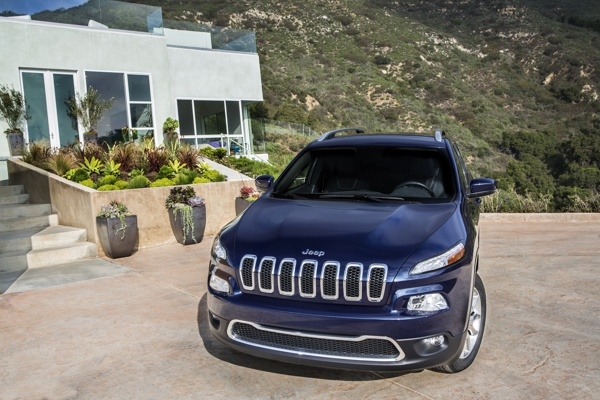 2014-jeep-cherokee-(2)-600-001