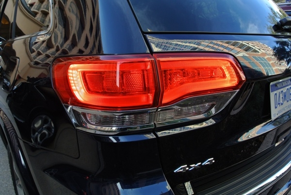 2014-jeep-grand-cherokee-(21)-600-001