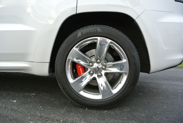 2014-jeep-grand-cherokee-(33)-600-001