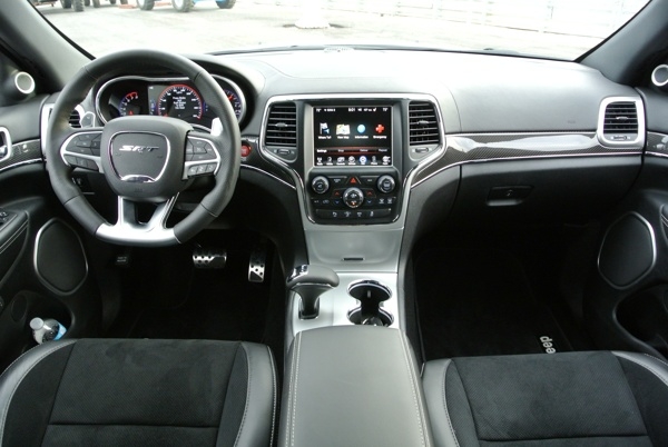 2014-jeep-grand-cherokee-(36)-600-001