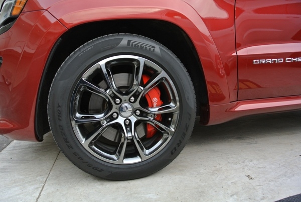 2014-jeep-grand-cherokee-(38)-600-001