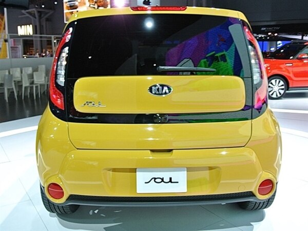 Revealed: 2014 Kia Soul - New York 2013 4