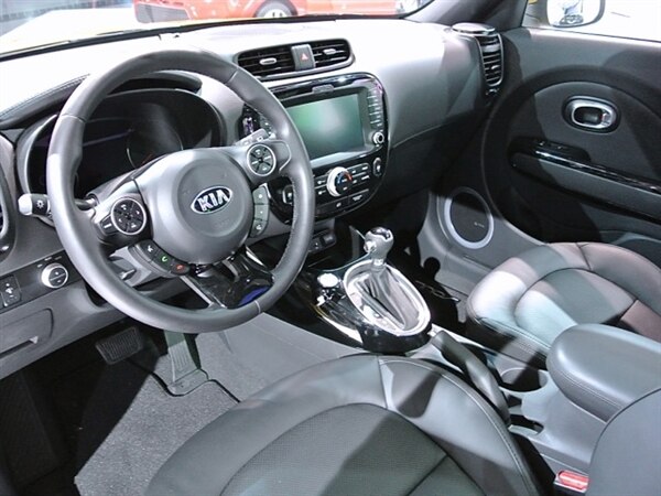 Revealed: 2014 Kia Soul - New York 2013 5