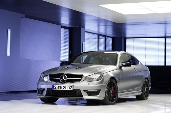 2014-mercedes-benz-c63-amg-edition-507-(14)-600-001