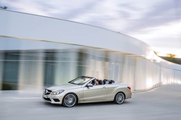 3---2014-e-class-cabrio-(3)-600-001