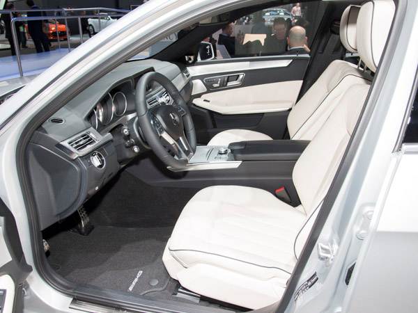 2014-mercedes-benz-e-class-(2)-600-002