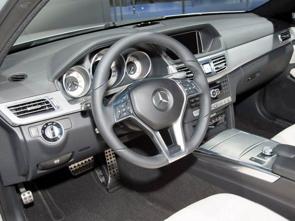 2014-mercedes-benz-e-class-(3)-600-001