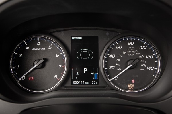 2014_outlander-20-600-001