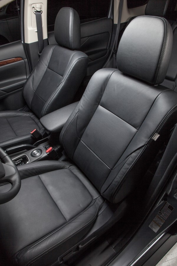 2014_outlander-24-600-001