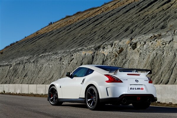 2014-nissan-370z-nismo-3-600-001