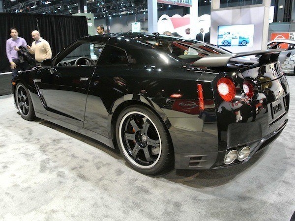 nissan-gtr-track-(6)-600-001