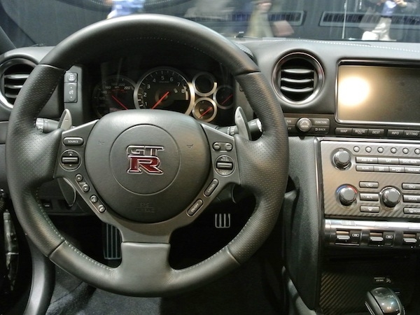 nissan-gtr-track-(7)-600-001