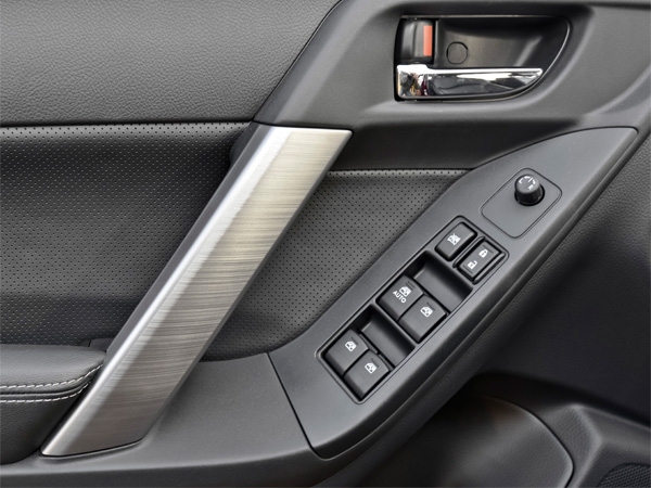 2014-subaru-forester-10-600-001