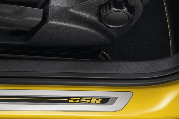 vw-beetle-gsr-(10)-600-001