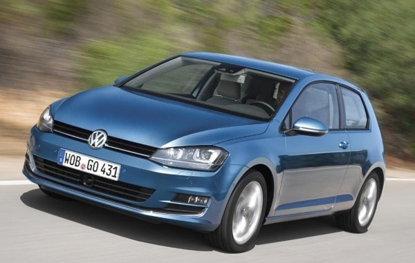 2015-volkswagen-golf-tsi-frton-action-600-001