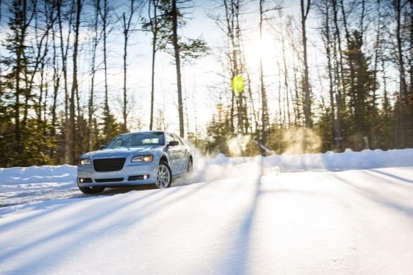 2013 Chrysler 300: Should you add the all-wheel drive? 14