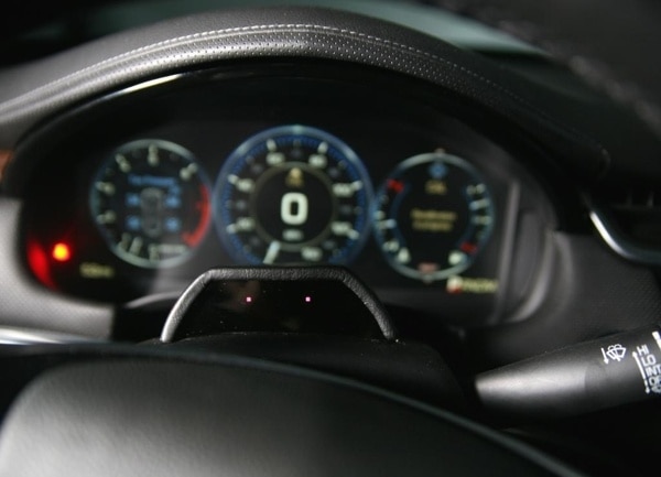 contintental-driver-distraction-system-camera-600-001