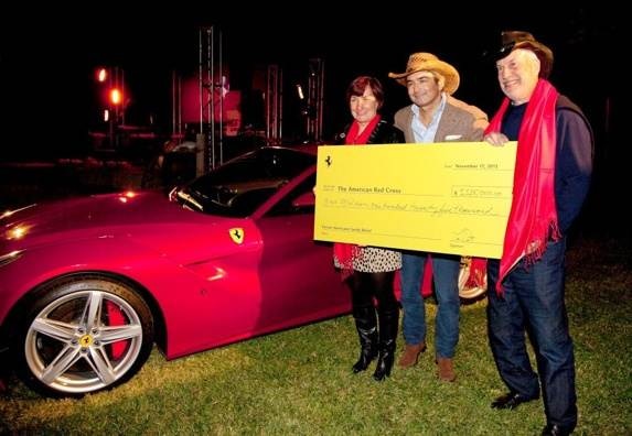 U.S. Ferrari F12 Berlinetta brings $1.25 million in Sandy relief 1