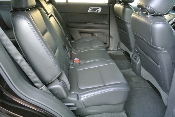 explorer-vs-pilot-(7)-600-001