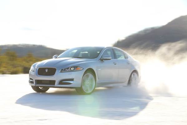 jaguar_xf_awd-system-(4)-600-001