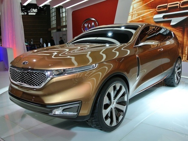 kia-cross-gt-(1)-600-001