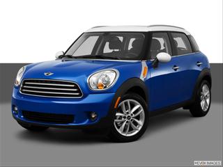 2012 MINI Cooper Countryman Front angle medium view
