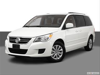 2012 Volkswagen Routan Front angle medium view