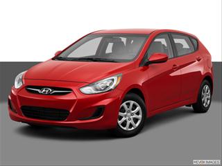 2013 Hyundai Accent Front angle medium view
