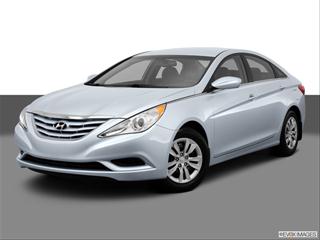 2013 Hyundai Sonata Front angle medium view